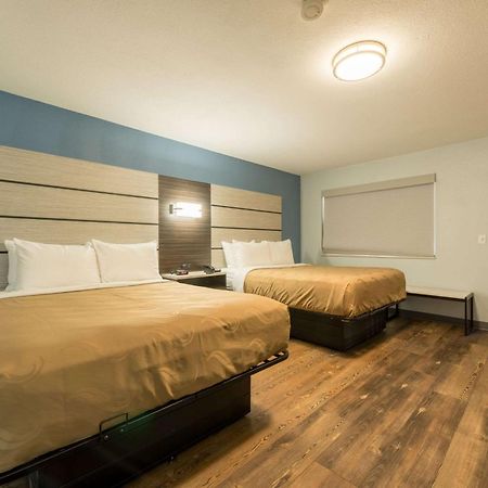 Quality Inn & Suites Manitou Springs At Pikes Peak Exterior photo